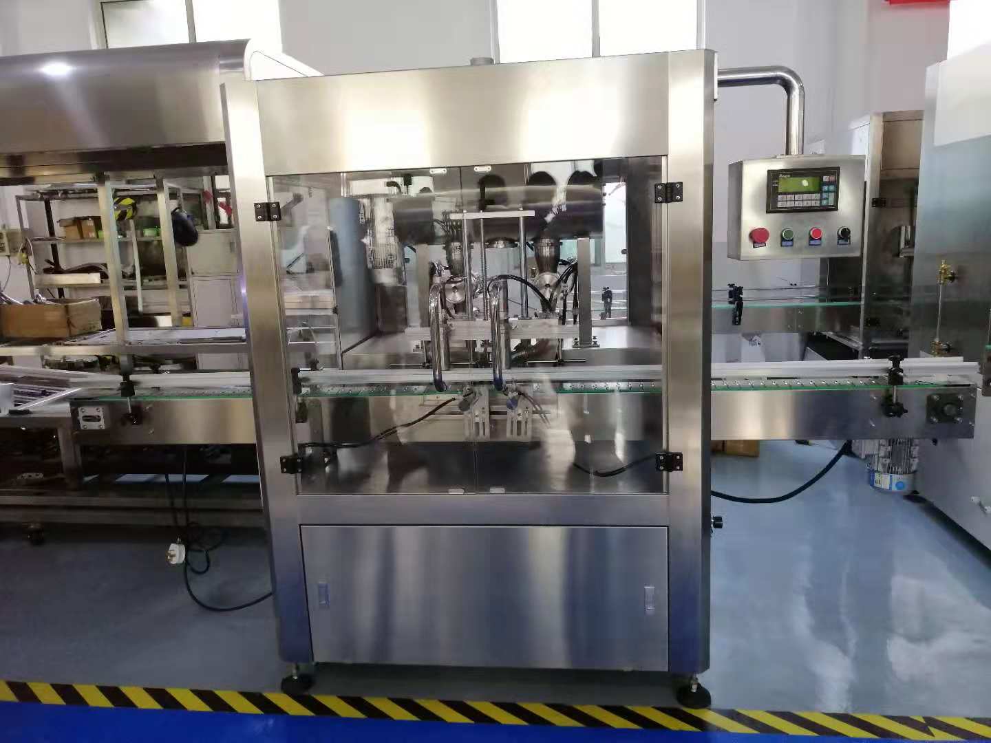 大豆油食用油灌裝機(jī)如何選購(gòu)？東泰教您幾招